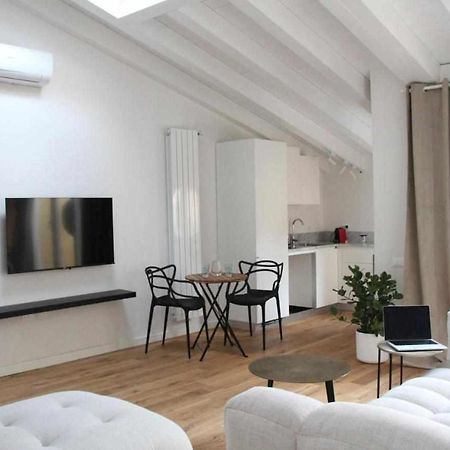 Waterfront Balcony I Grani 4 Resort Style Suite Livorno Exterior photo