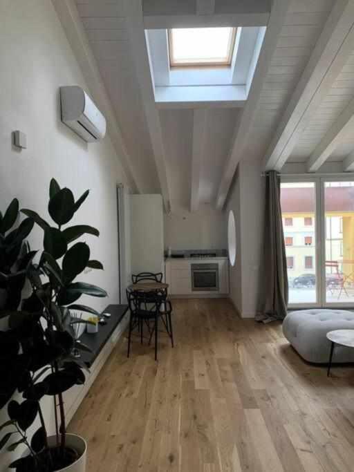 Waterfront Balcony I Grani 4 Resort Style Suite Livorno Exterior photo