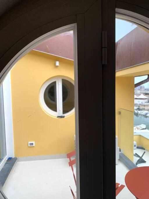 Waterfront Balcony I Grani 4 Resort Style Suite Livorno Exterior photo